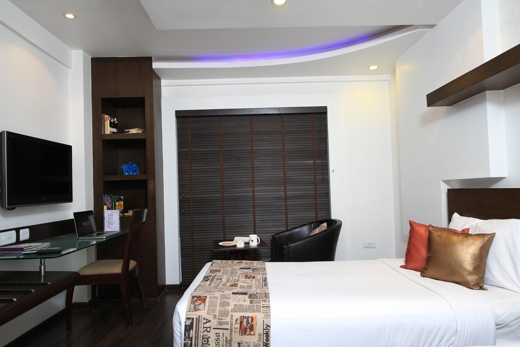 Melange Astris Aparthotel Bangalore Exterior foto